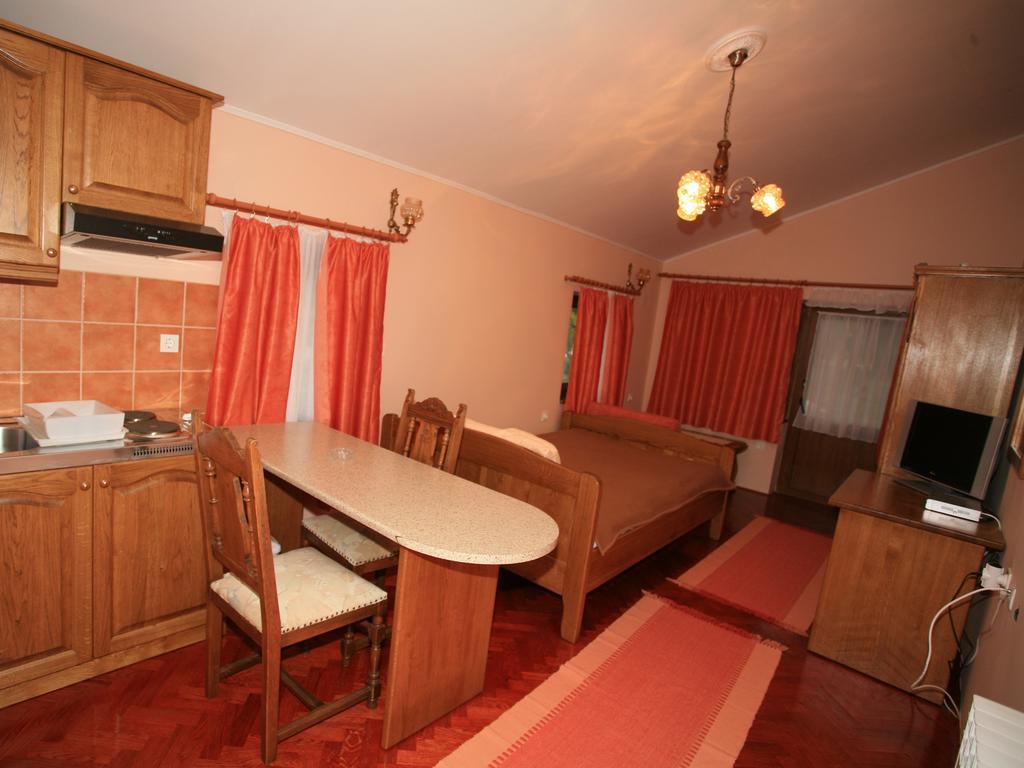 ביליה Apartments Vrata Baranje חדר תמונה