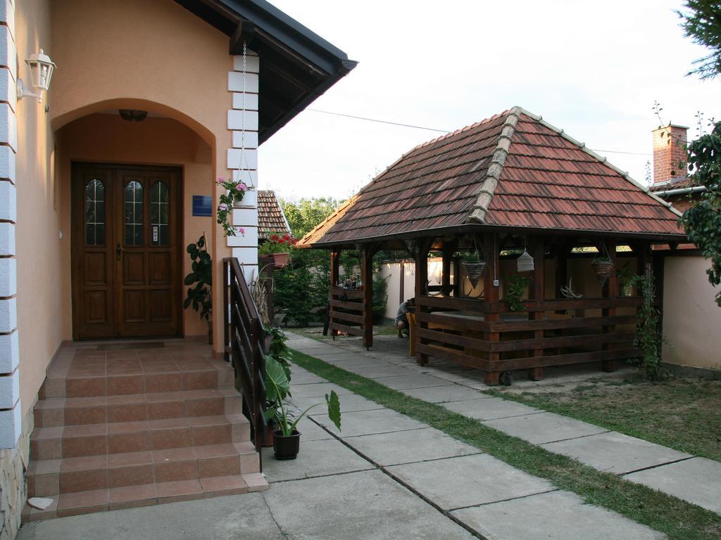 ביליה Apartments Vrata Baranje מראה חיצוני תמונה