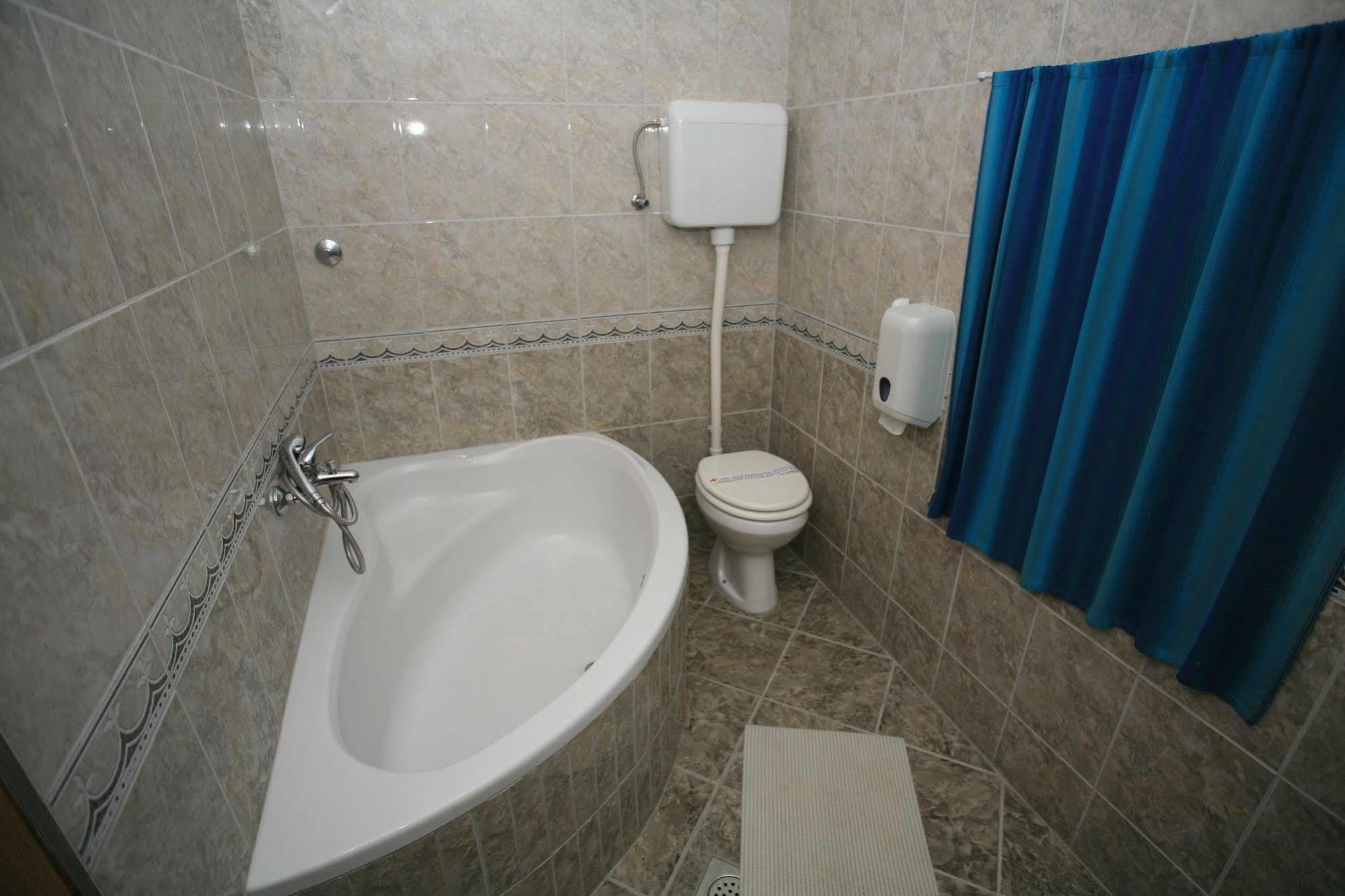 ביליה Apartments Vrata Baranje מראה חיצוני תמונה